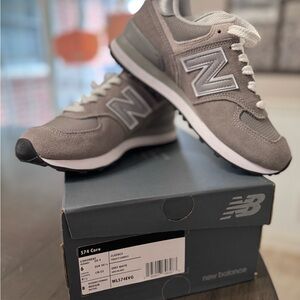 New Balance Women’s Gray Sneakers